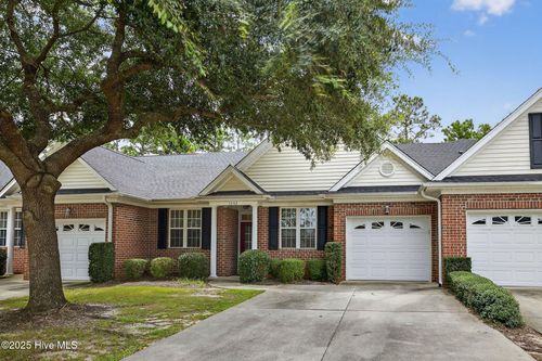 5202 Christian Dr, Wilmington, NC, 28403-7428 | Card Image