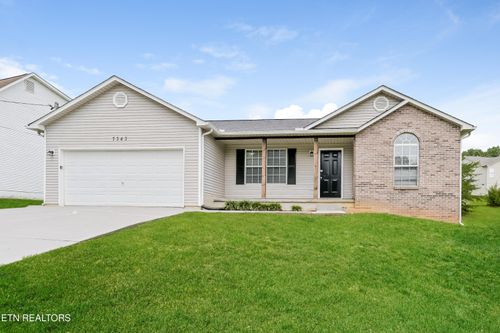 7343 Carowinds Ln, Knoxville, TN, 37924-3869 | Card Image