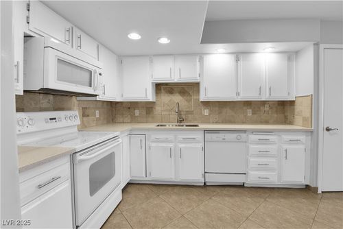 1312 Rawhide St, Las Vegas, NV, 89119-2681 | Card Image