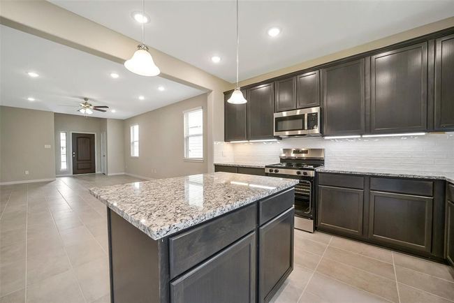 4215 Sternside Ln, House other with 4 bedrooms, 3 bathrooms and 2 parking in Houston TX | Image 11