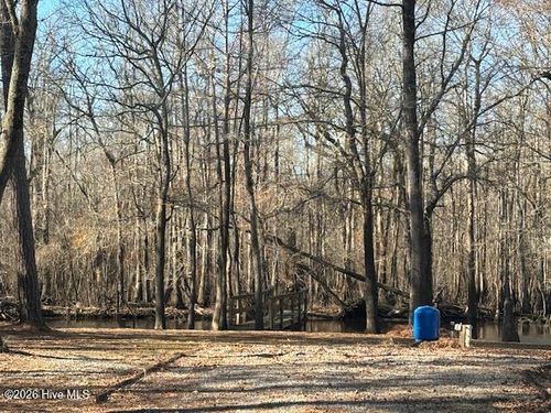 203 Estate Rd, Atkinson, NC, 28421-9537 | Card Image