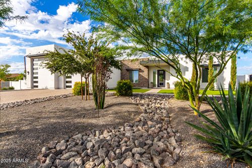 37239 N 11th Ave, Phoenix, AZ, 85086-7801 | Card Image