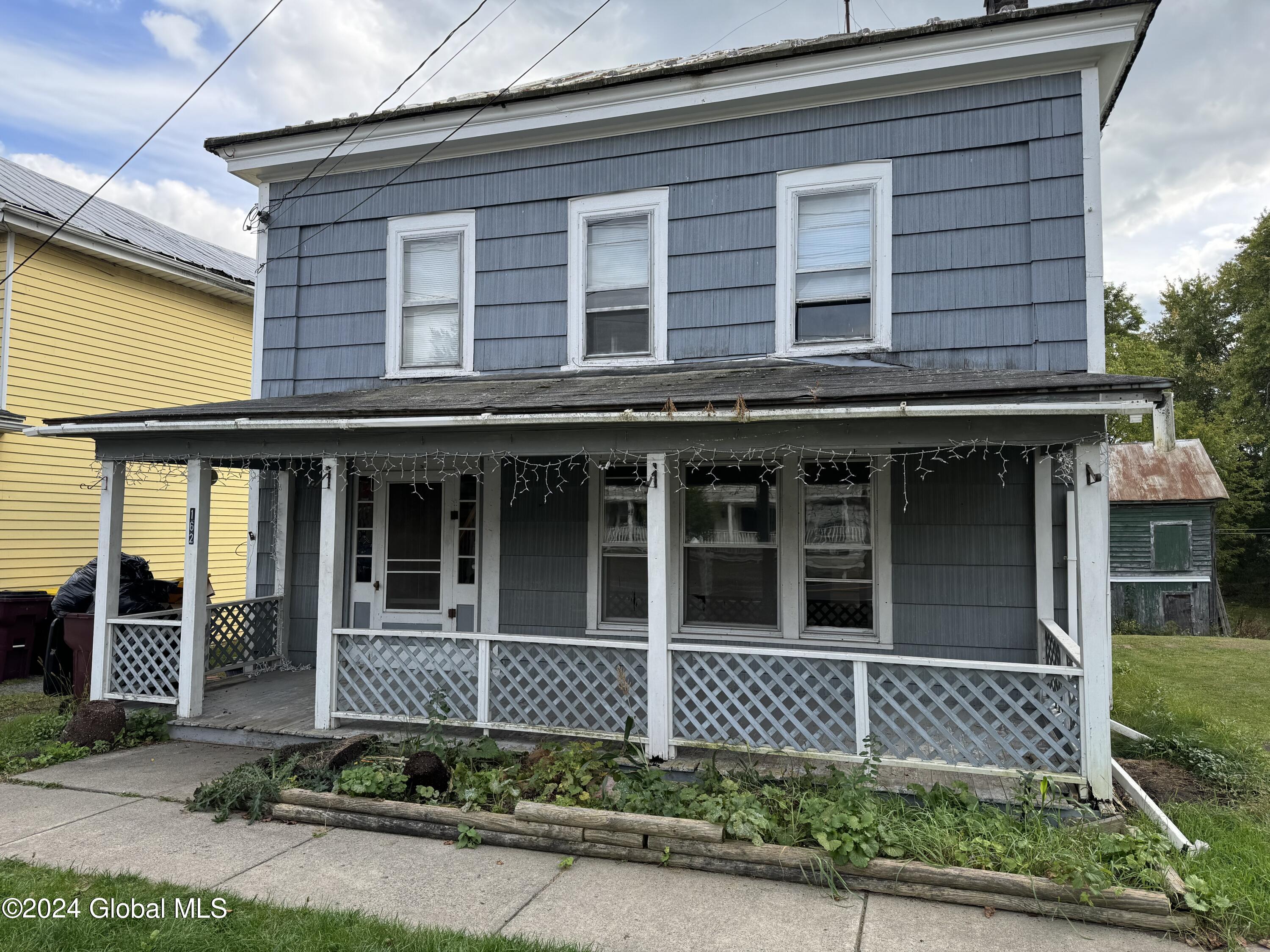 Main St, Esperance, NY 12066