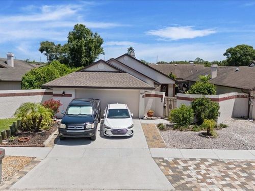 10903 Landon Lane, TAMPA, FL, 33635 | Card Image