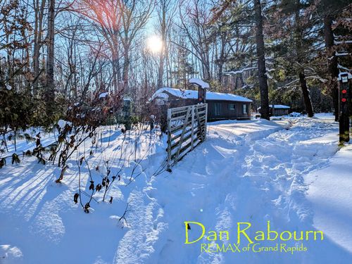 5263 E 8 Mile Rd, Luther, MI, 49656 | Card Image