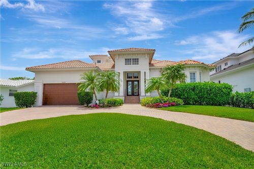 1380 Marlin Dr, NAPLES, FL, 34102-1531 | Card Image