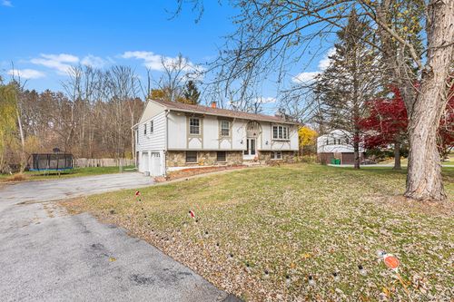 17 Tamarack Hill Dr, Poughkeepsie, NY, 12603-1111 | Card Image