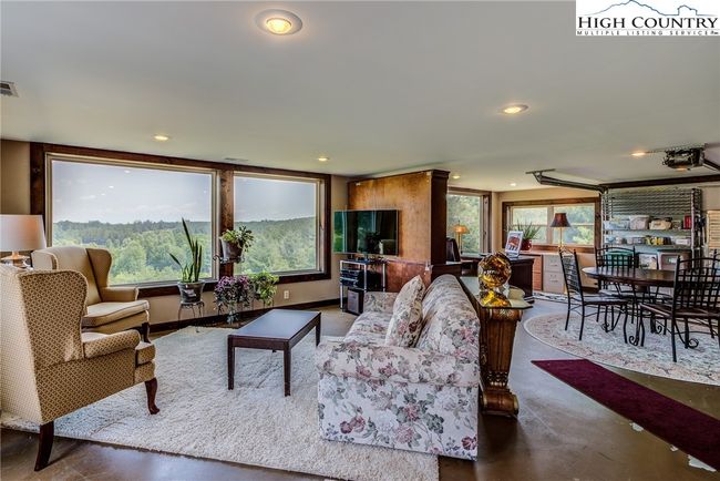 89 Waxberry Dr, House other with 4 bedrooms, 4 bathrooms and null parking in Glade Valley NC | Image 46