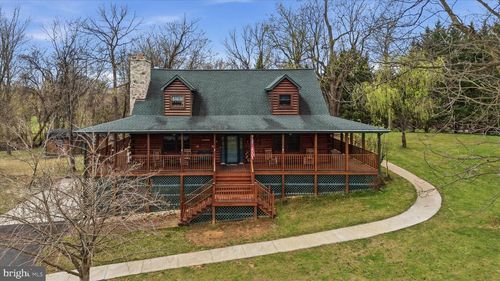 1125 Clifton Rd, BERRYVILLE, VA, 22611-2850 | Card Image