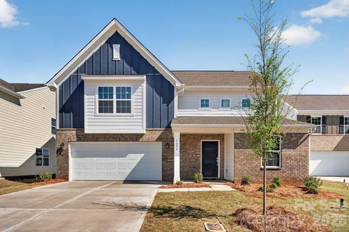 48-1606 Highacre Pl, Bessemer City, NC, 28016-7813 | Card Image