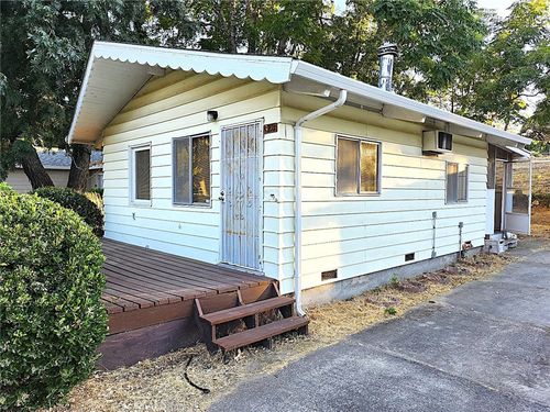 3271 9th St, Clearlake, CA, 95422 | Card Image