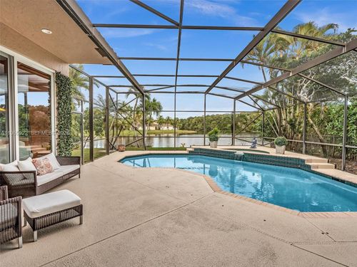 534 Stonemont Dr, Weston, FL, 33326-3501 | Card Image