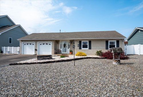 906 Bowsprit Pt, Lanoka Harbor, NJ, 08734-2703 | Card Image