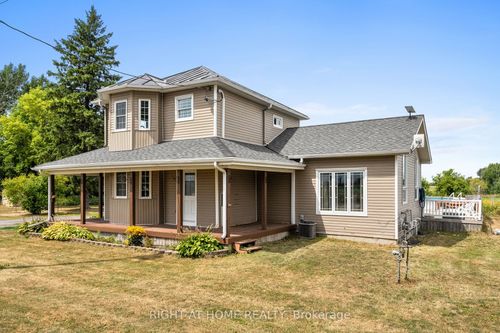 15365 Ashburn Rd, Berwick, ON, K0C1G0 | Card Image