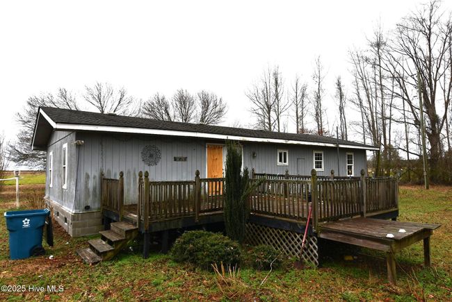 Rear | Image 19