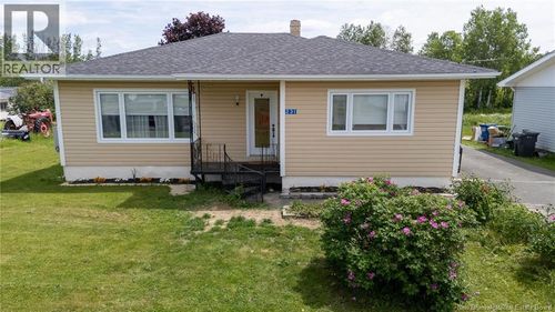 231 Rue Principale, Eel River Crossing, NB, E8E1S4 | Card Image