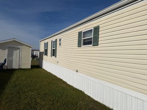 2706 Patrick Henry Ct, Potterville, MI, 48876-9563 | Card Image