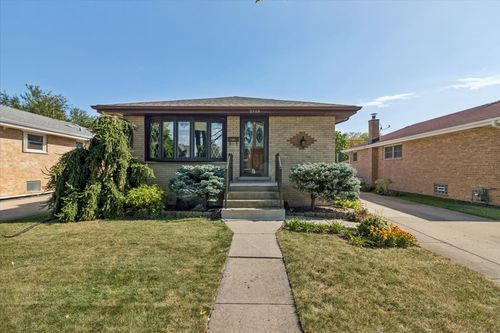 3709 Emerson St, Schiller Park, IL, 60176-2406 | Card Image