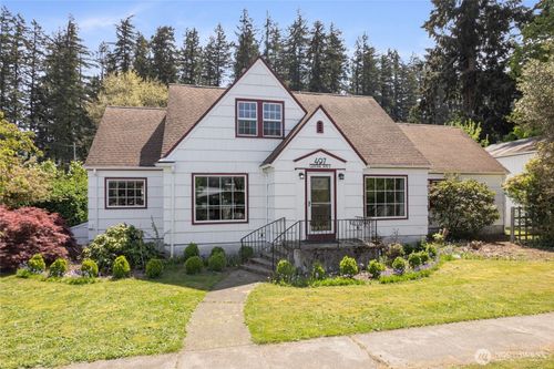 497 Central Ave E, Tenino, WA, 98589-8718 | Card Image
