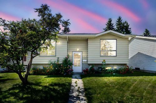 84 Fallswater Rd Ne, Calgary, AB, T3J1B1 | Card Image