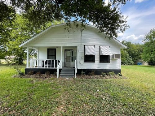 405 Woodrow Jackson Dr, Navasota, TX, 77868-4017 | Card Image