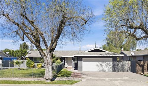 209 Tokay Avenue, Modesto, CA, 95350 | Card Image
