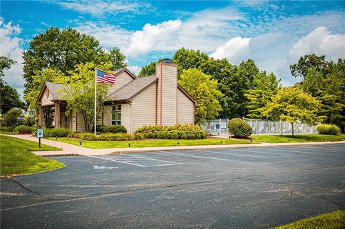 206-1655 Piper Ln, Dayton, OH, 45440-5047 | Card Image