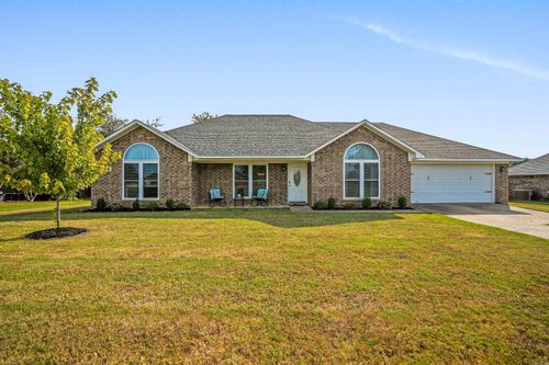 15 Dove Creek Dr, Vilonia, AR, 72173-8014 | Card Image