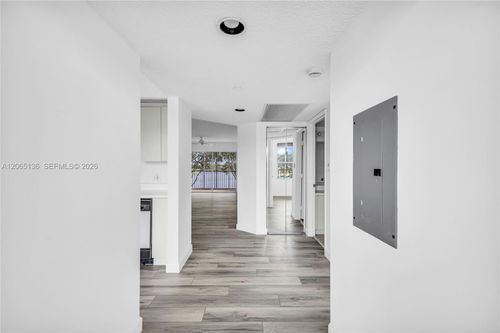 309k-550 Sw 138th Ave, Pembroke Pines, FL, 33027-1536 | Card Image