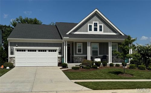 7424 Snowy Owl Ct, Affton, MO, 63123-1747 | Card Image