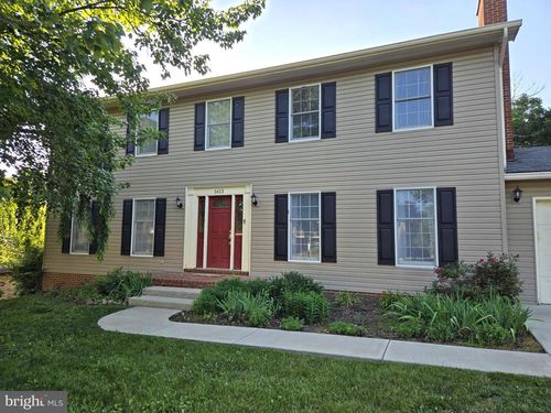 1613 Van Couver St, WINCHESTER, VA, 22601-3228 | Card Image
