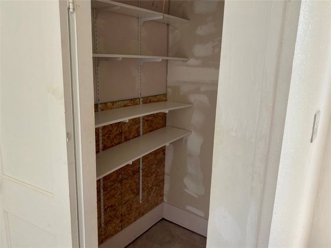 Pantry | Image 18