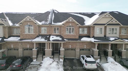 192 Broadacre Dr, Kitchener, ON, N2R0S6 | Card Image