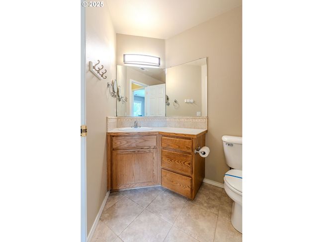 308 Sw 38 Th Loop, House other with 4 bedrooms, 3 bathrooms and 3 parking in Gresham OR | Image 39