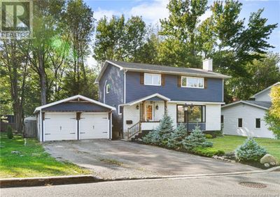 311 Mcallister Rd, House other with 5 bedrooms, 3 bathrooms and null parking in Riverview NB | Image 2