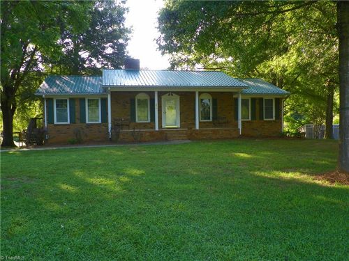 3515 Swicegood Rd, Linwood, NC, 27299-9007 | Card Image