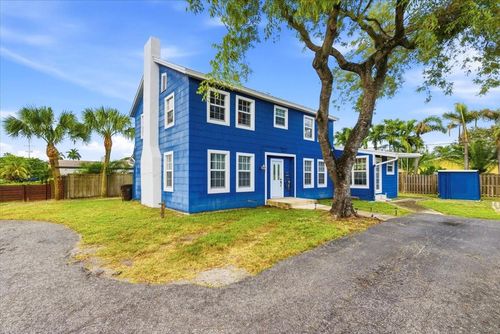 819 Lytle St, West Palm Beach, FL, 33405-4533 | Card Image