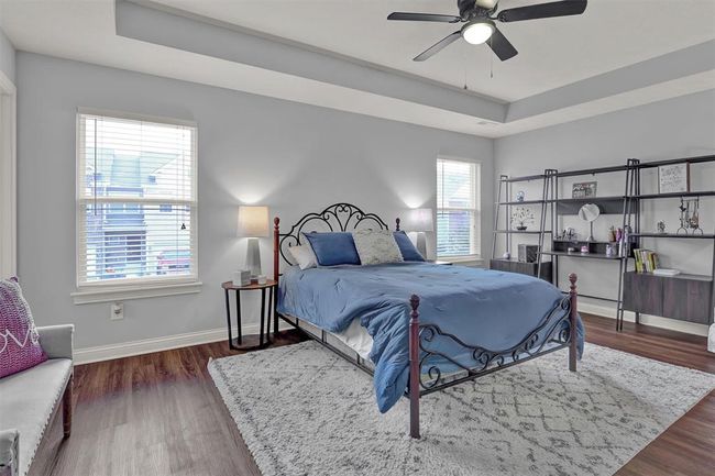 MASTER BEDROOM W/TRAY CEILING | Image 17