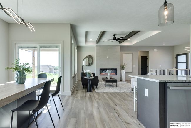 11106 N 161 St St, House other with 5 bedrooms, 3 bathrooms and 3 parking in Bennington NE | Image 34