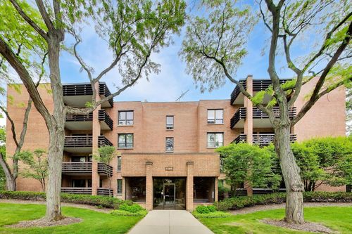 20-1066 Shermer Rd, Northbrook, IL, 60062-3751 | Card Image