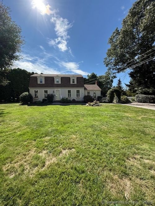67 Renee Dr, Pawcatuck, CT, 06379-2409 | Card Image