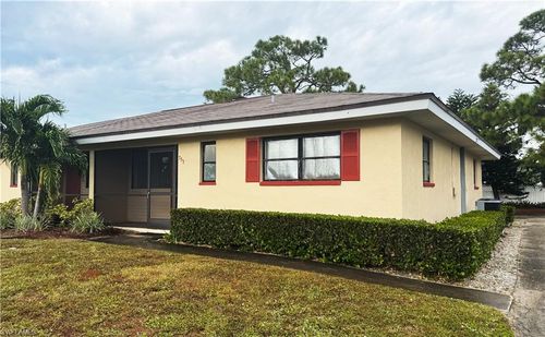757 95th Ave N, Naples, FL, 34108-2456 | Card Image