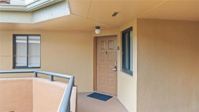 207-2 - 15485 N Miami Lakeway N, Condo with 3 bedrooms, 2 bathrooms and null parking in Miami Lakes FL | Image 3