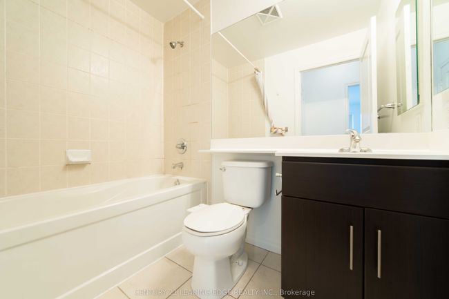 1802 - 30 Herons Hill Way, Condo with 2 bedrooms, 1 bathrooms and null parking in North York ON | Image 22