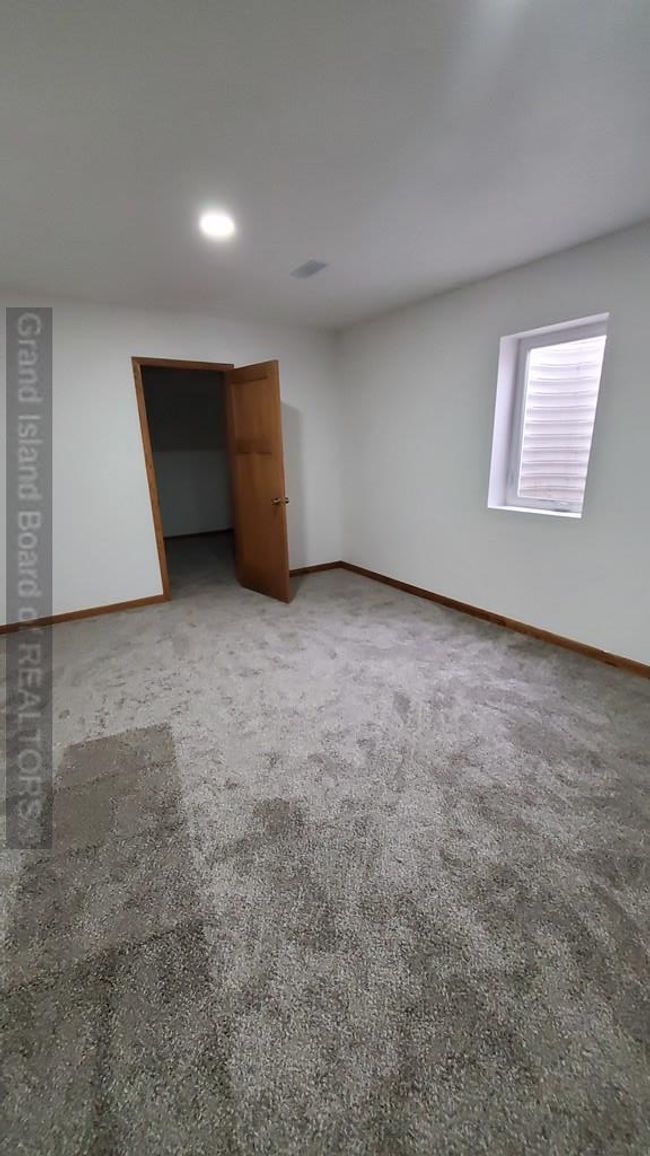511 E Ayres St, House other with 6 bedrooms, 3 bathrooms and null parking in Shelton NE | Image 15