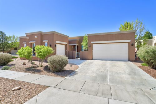 130 E Chili Line Rd, Santa Fe, NM, 87508-1375 | Card Image