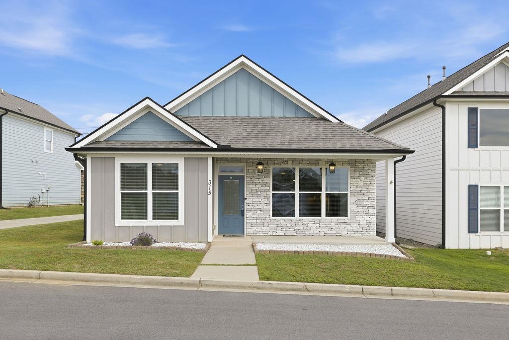 Residential in Greenwood