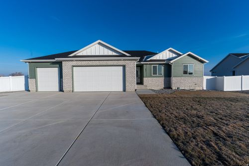 134-421 E Stafford St, Grantsville, UT, 84029-5906 | Card Image