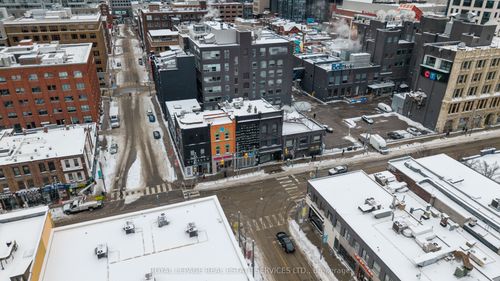 {{alt}} | Card Image