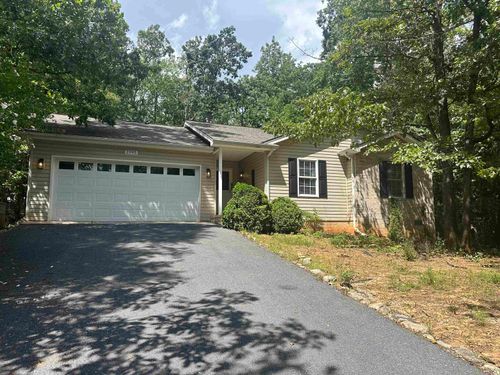 2395 Hopkins Dr, MCGAHEYSVILLE, VA, 22840-3109 | Card Image